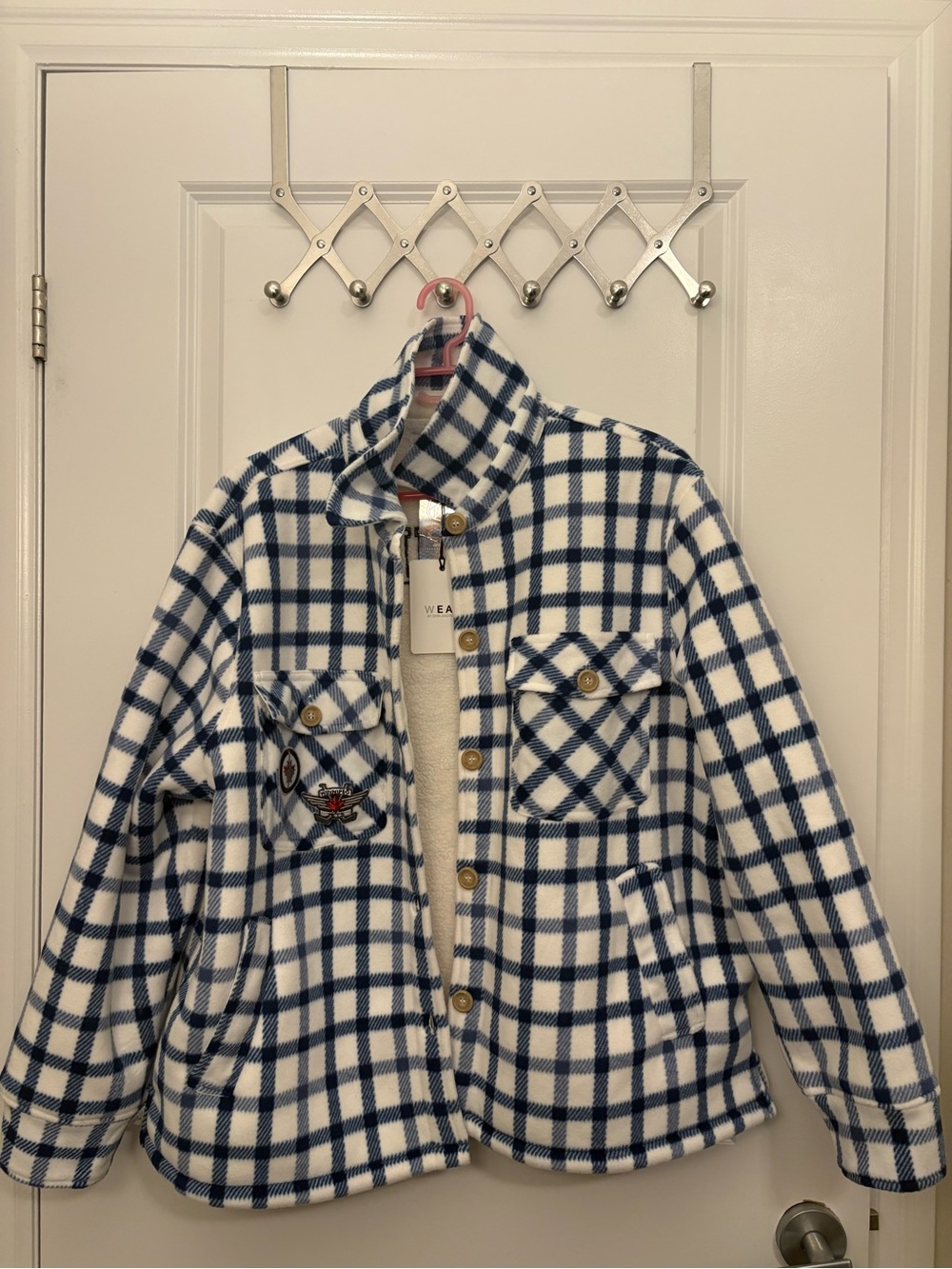 NWT - Winnipeg Jets - Women’s Blue & White Plaid Fleece Jacket - Licensed Gear